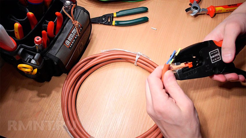 
Правильне з'єднання електричних проводів: опресовування або пайка
