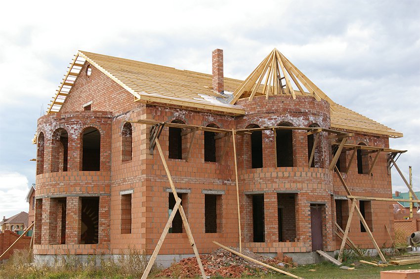 Особливості будівництва будинку з поризованих керамічних блоків
