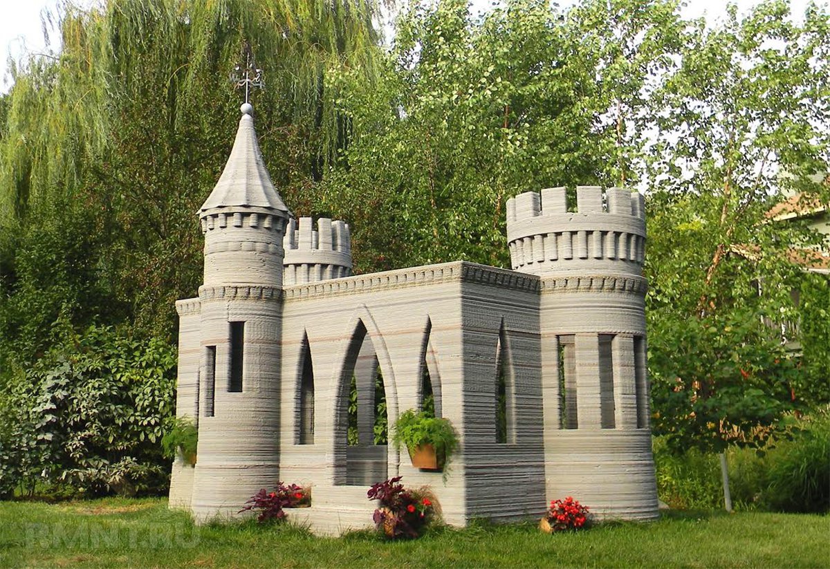 Модель середньовічного замку на 3d-принтері